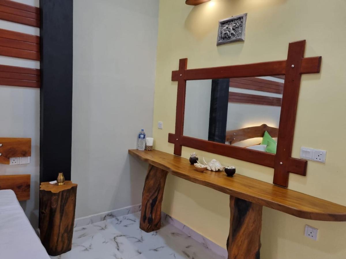 Thara Cabana Bentota Bagian luar foto